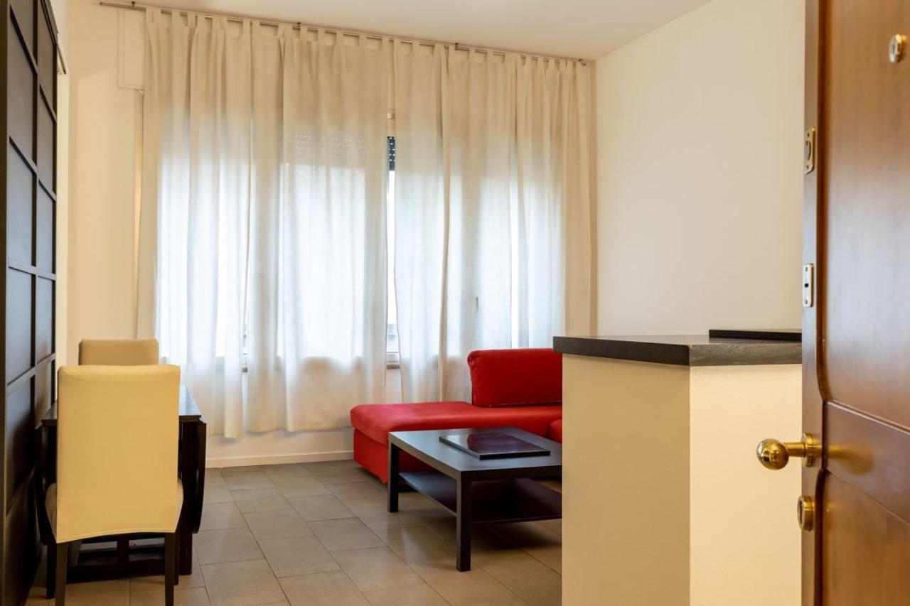 Apartment In Brera-Fatebenefratelli-Porta Nuova-Milano Екстер'єр фото