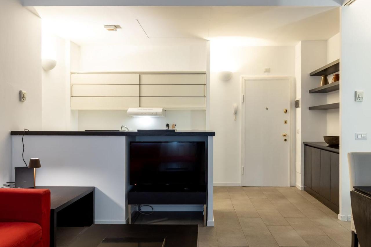 Apartment In Brera-Fatebenefratelli-Porta Nuova-Milano Екстер'єр фото