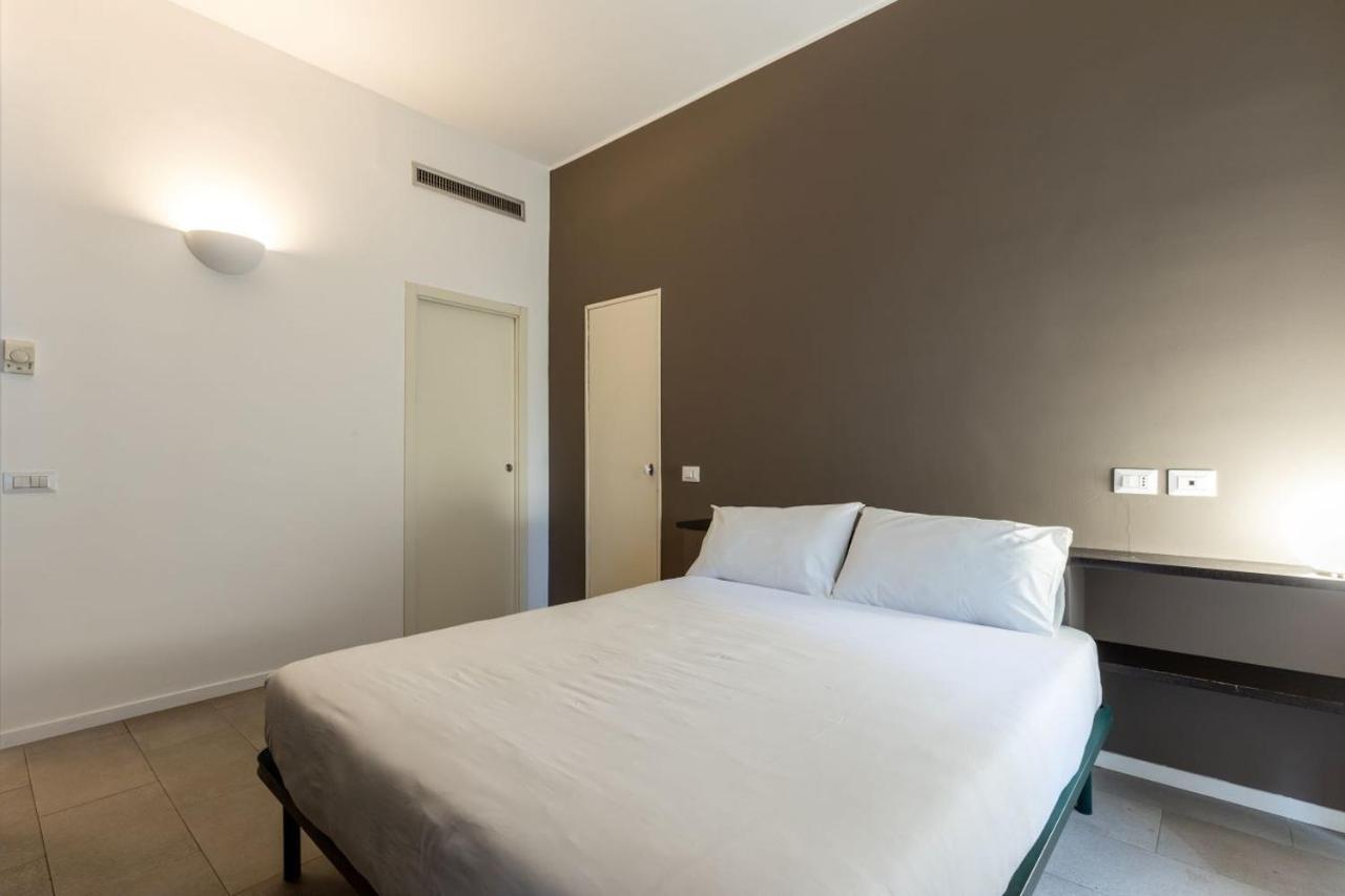Apartment In Brera-Fatebenefratelli-Porta Nuova-Milano Екстер'єр фото